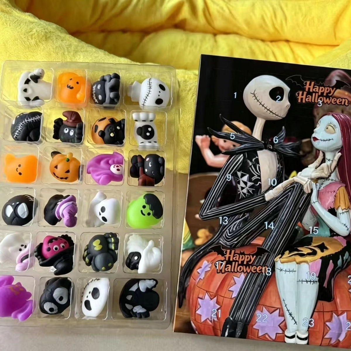 Halloween 24-Day Countdown Advent Calendar Box | Collectible Mini Figurines & Spooky Surprise Blind Box