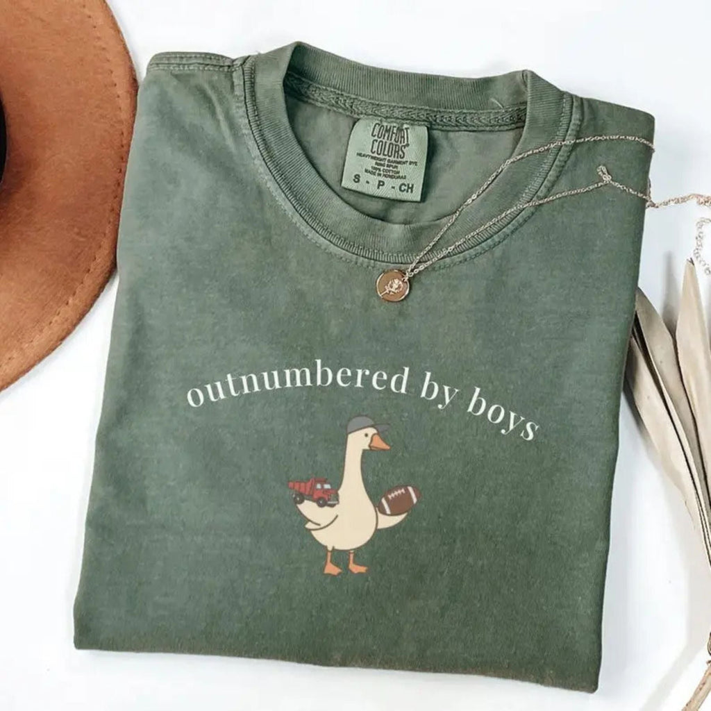 Funny Boy Mom Goose T-Shirt – Trendy Mother’s Day Gift