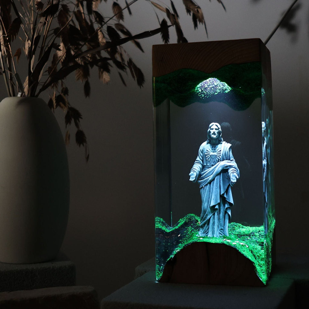 Divine Light Jesus Resin Art Lamp